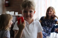/album/fotogaleria-mile-stretnutie-odchovancov-detskeho-mestecka-s-nahradnymi-rodicmi-a-priaznivcami/img-7140-jpg/